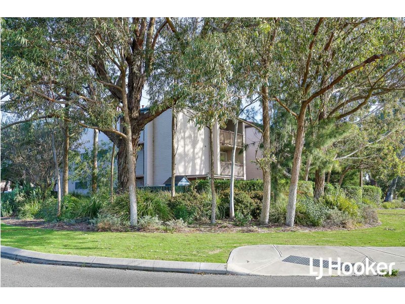 Unit 22/2 Pengilly Road, Orelia WA 6167