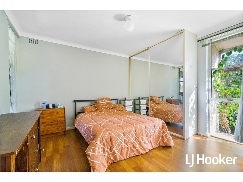 Unit 22/2 Pengilly Road, Orelia WA 6167