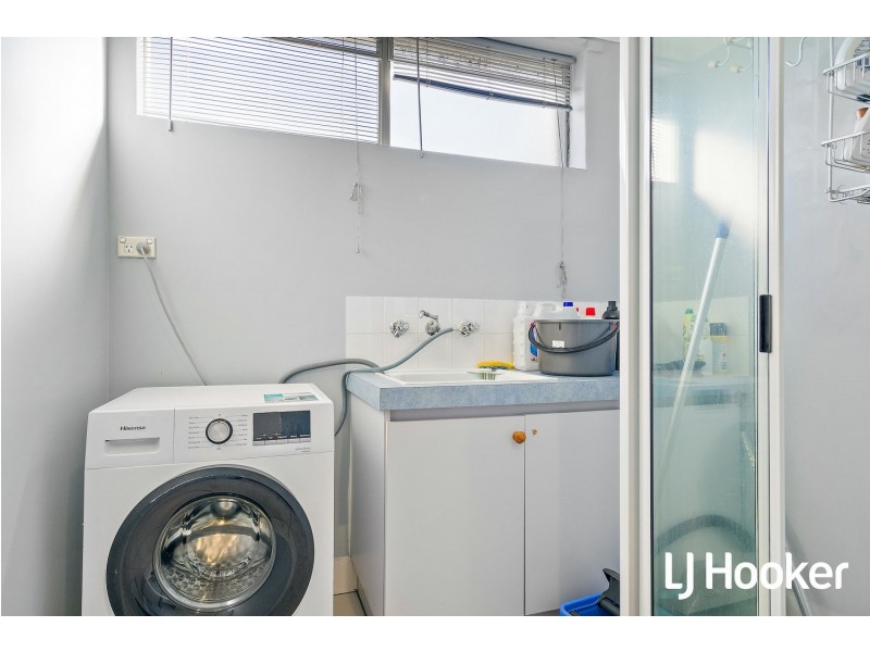 Unit 22/2 Pengilly Road, Orelia WA 6167