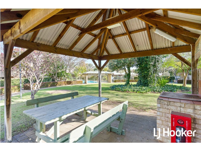 Unit 22/2 Pengilly Road, Orelia WA 6167