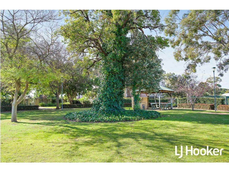 Unit 22/2 Pengilly Road, Orelia WA 6167