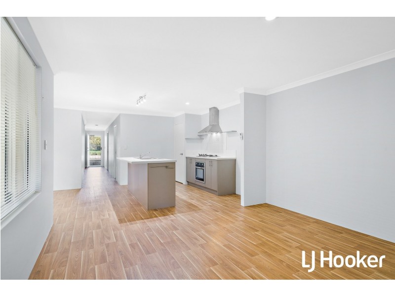 180 Lambeth Circle, Wellard WA 6170