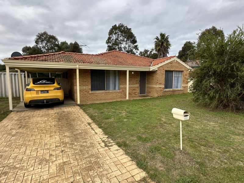 11 Edwards Street, Leda WA 6170