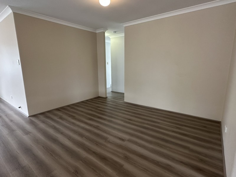 11 Edwards Street, Leda WA 6170