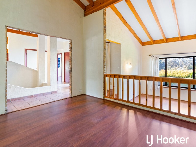 38 Winchester Way, Leeming WA 6149