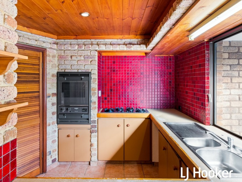 38 Winchester Way, Leeming WA 6149