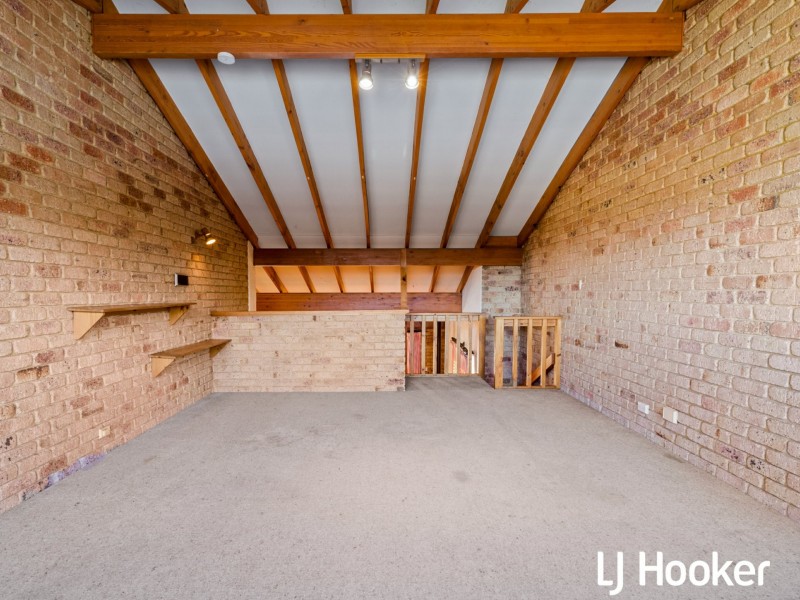 38 Winchester Way, Leeming WA 6149