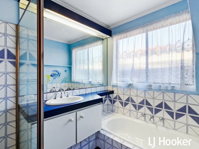 38 Winchester Way, Leeming WA 6149