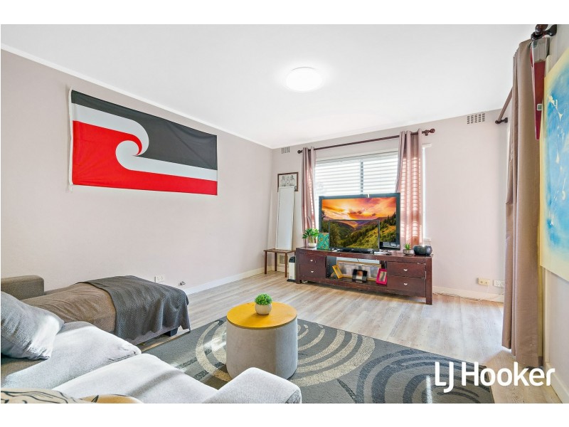 Unit 12/10 Prescott Place, Orelia WA 6167