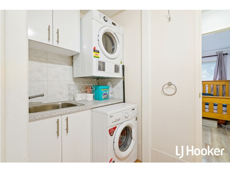 Unit 12/10 Prescott Place, Orelia WA 6167