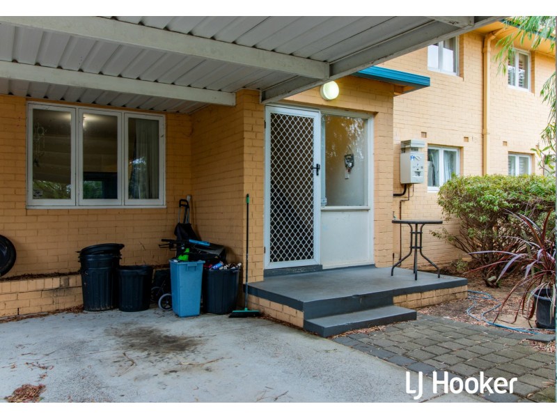 34 Maydwell Way, Calista WA 6167