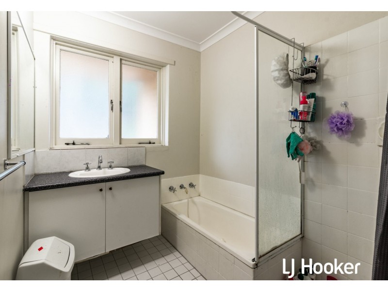 34 Maydwell Way, Calista WA 6167
