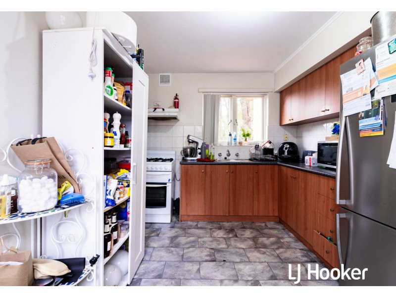 34 Maydwell Way, Calista WA 6167