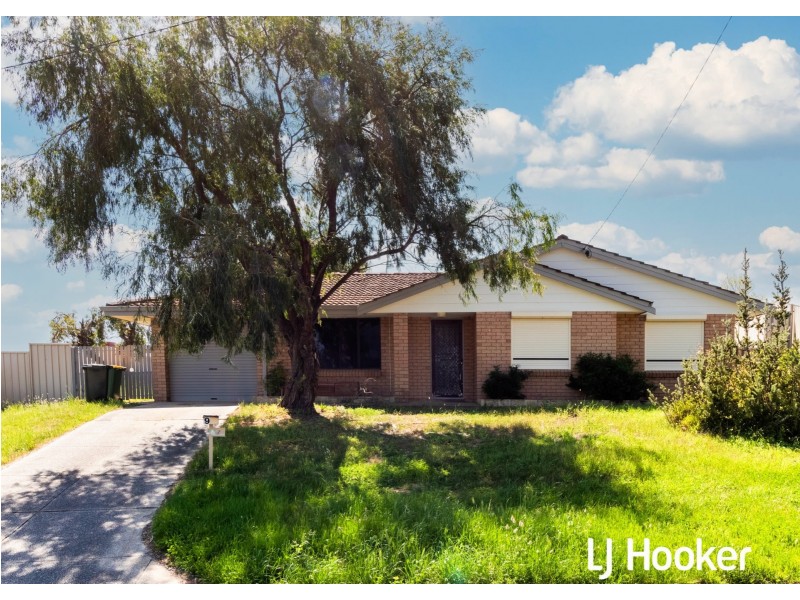 9 Eliot Close, Parmelia WA 6167