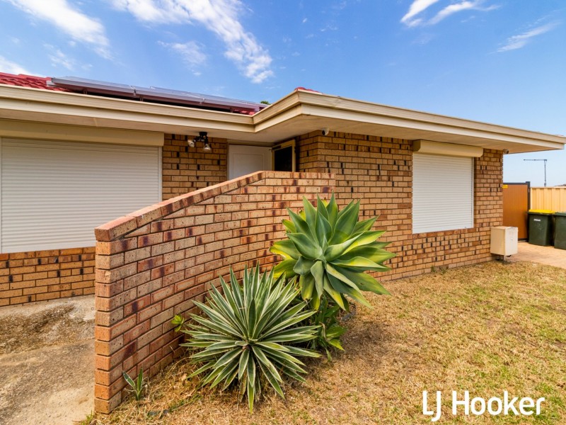 15 Zamia Court, Parmelia WA 6167