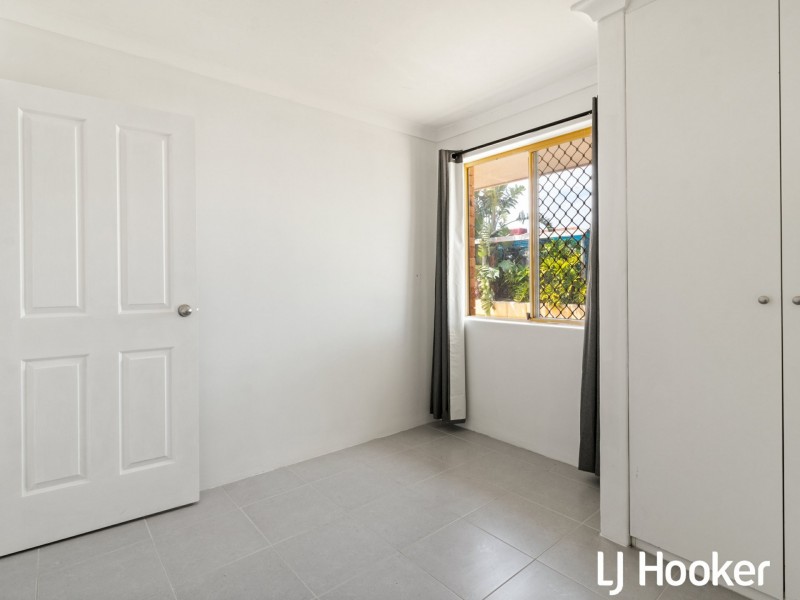 15 Zamia Court, Parmelia WA 6167