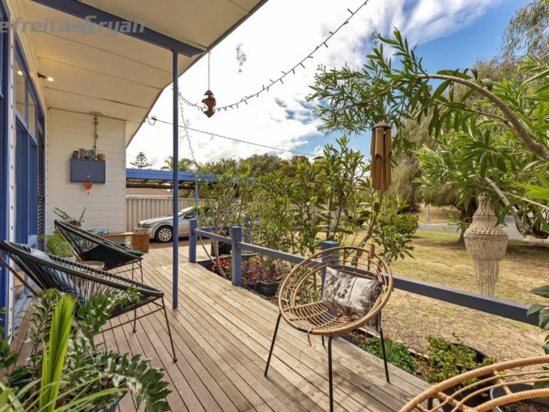 6 Caspar Road, Madora Bay WA 6210