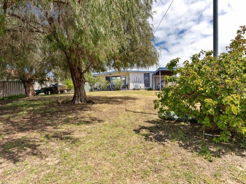 6 Caspar Road, Madora Bay WA 6210