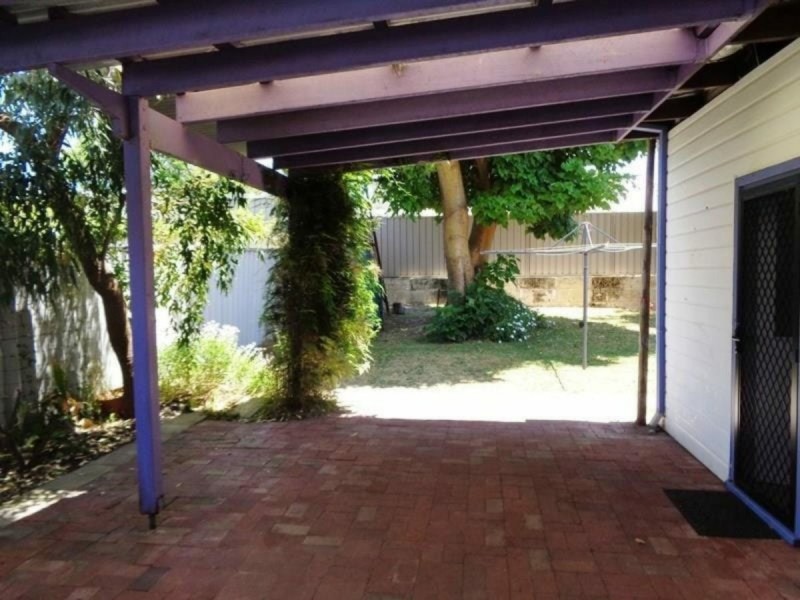 6 Caspar Road, Madora Bay WA 6210