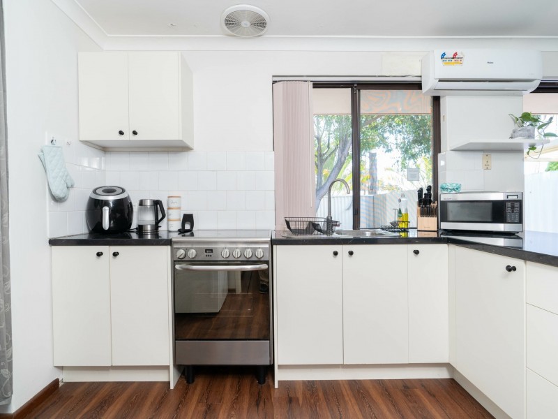 Unit 8/13 Bray Place, Beechboro WA 6063