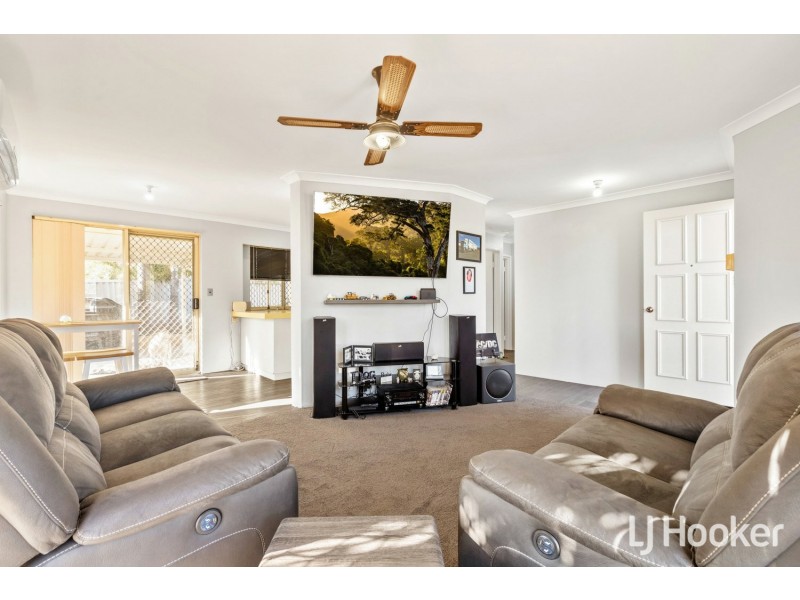 39 Corring Way, Parmelia WA 6167