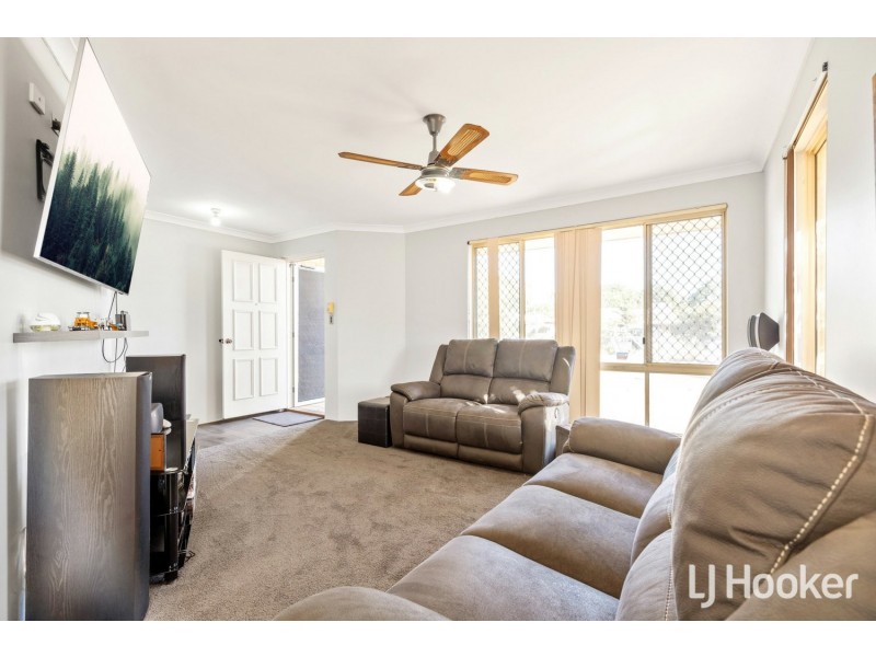 39 Corring Way, Parmelia WA 6167