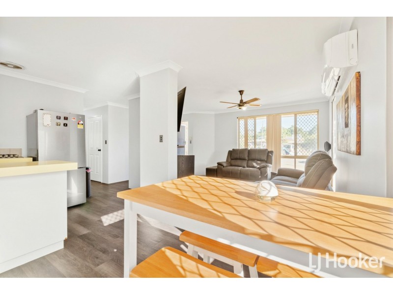 39 Corring Way, Parmelia WA 6167