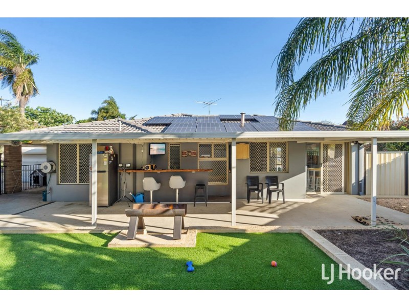 39 Corring Way, Parmelia WA 6167