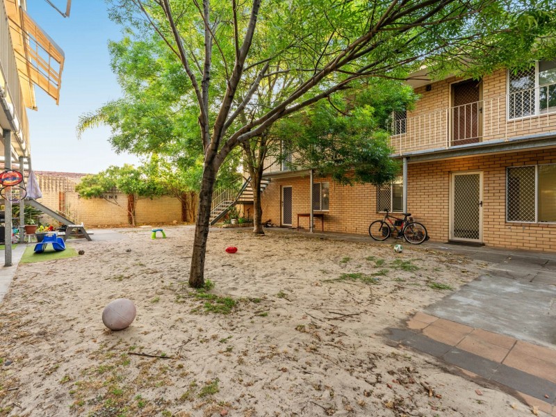 15/39 Delphine Avenue, Dianella WA 6059