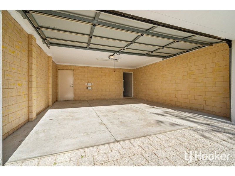 32 Fairhaven Boulevard, Wellard WA 6170