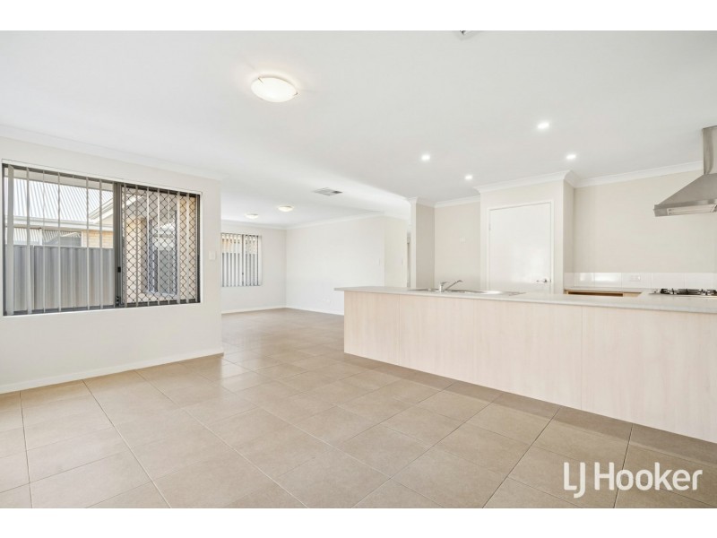 32 Fairhaven Boulevard, Wellard WA 6170