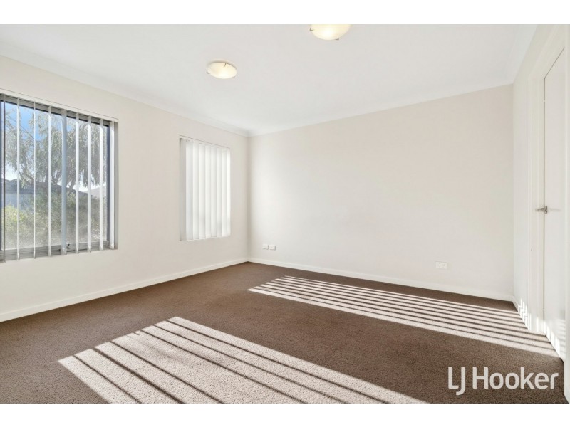 32 Fairhaven Boulevard, Wellard WA 6170