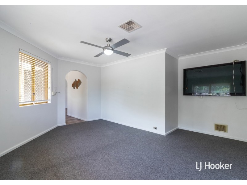 117 Meares Avenue, Parmelia WA 6167