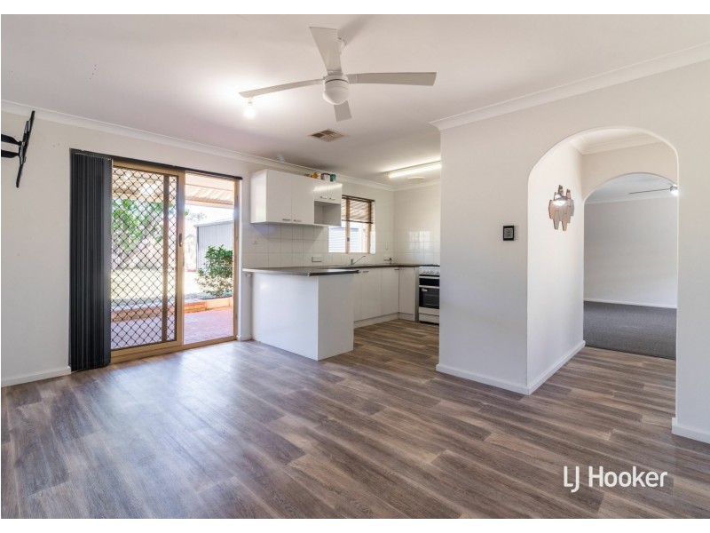 117 Meares Avenue, Parmelia WA 6167