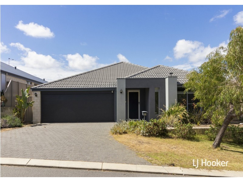 5 Alton Way, Parmelia WA 6167