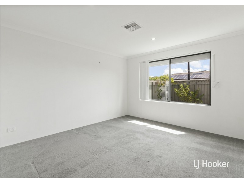 91 Portobello Parade, Wellard WA 6170