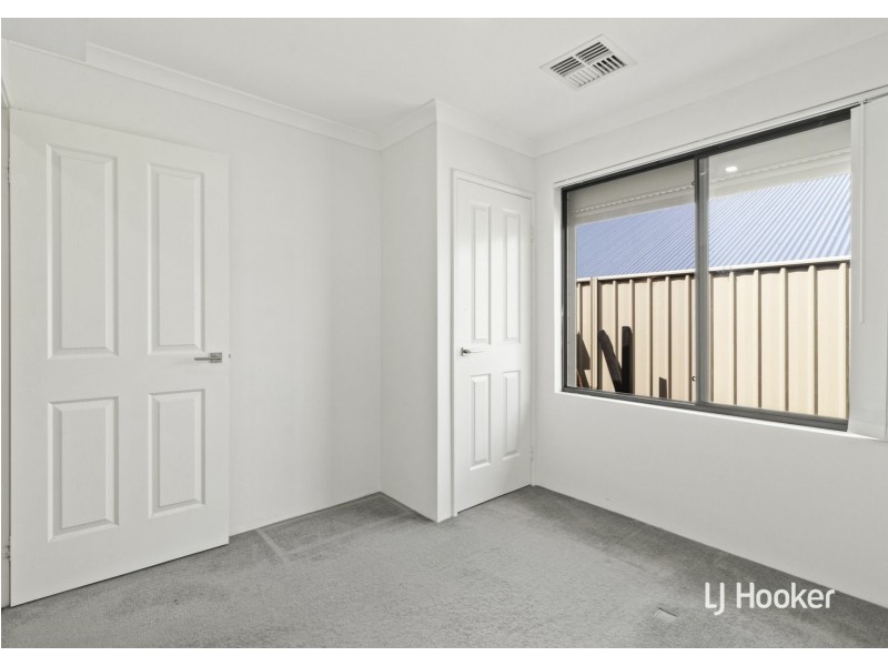 91 Portobello Parade, Wellard WA 6170