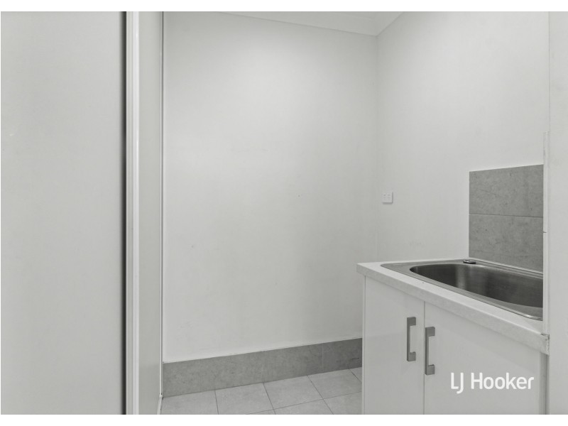 91 Portobello Parade, Wellard WA 6170