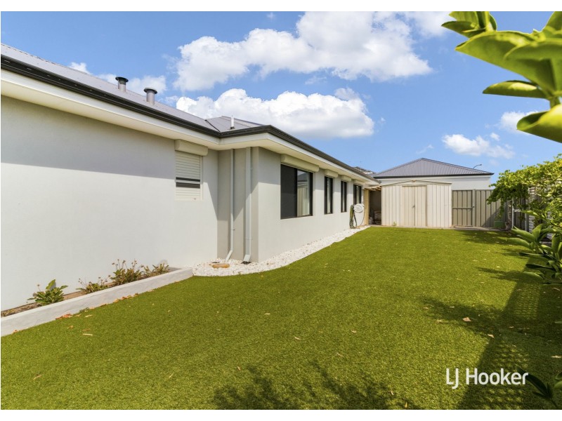 91 Portobello Parade, Wellard WA 6170