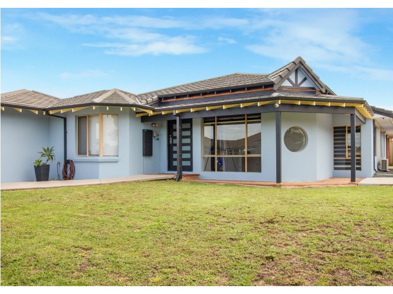 2 Batavia Court, Port Kennedy WA 6172