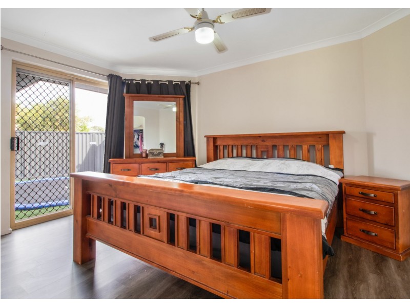 2 Batavia Court, Port Kennedy WA 6172