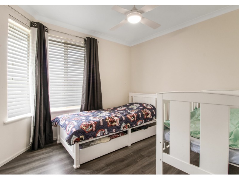 2 Batavia Court, Port Kennedy WA 6172