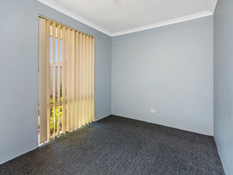 7/7 Greenlea Crescent, Warnbro WA 6169
