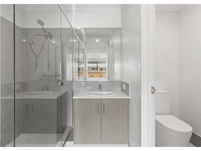 91 Portobello Parade, Wellard WA 6170