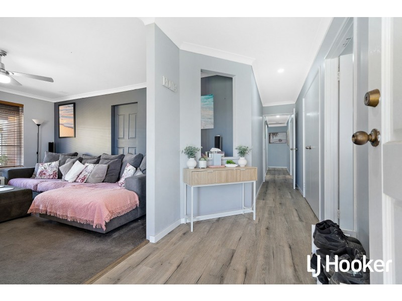 72 Endeavour Drive, Port Kennedy WA 6172