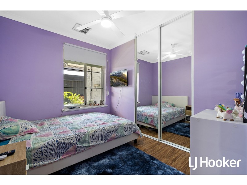 72 Endeavour Drive, Port Kennedy WA 6172