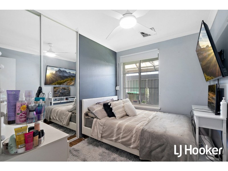 72 Endeavour Drive, Port Kennedy WA 6172