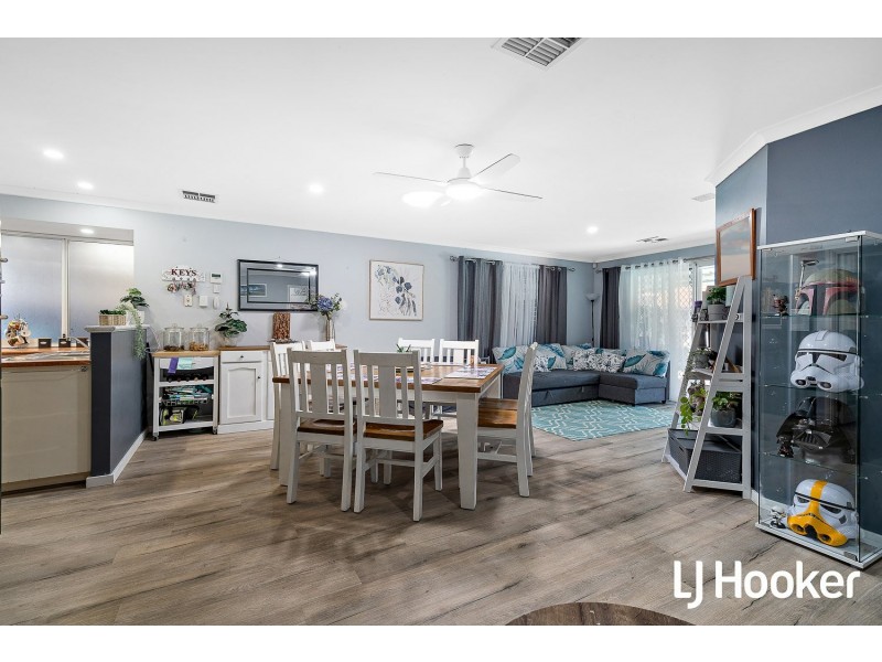 72 Endeavour Drive, Port Kennedy WA 6172