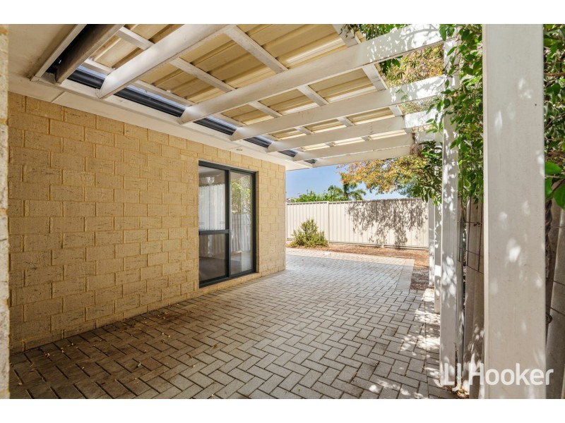 6B Amanda Drive, Camillo WA 6111