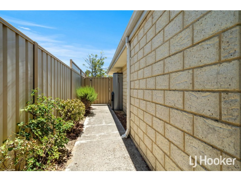 24 Clarinda Avenue, Orelia WA 6167
